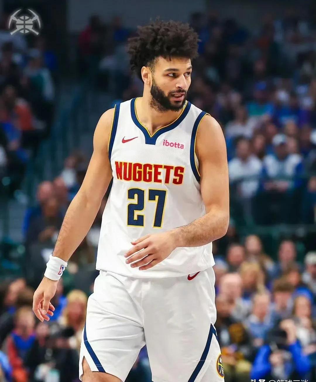 一竞技-出色发挥首场状态出色,法国队观众沸腾!,穆雷重返赛场引发球迷热议的简单介绍