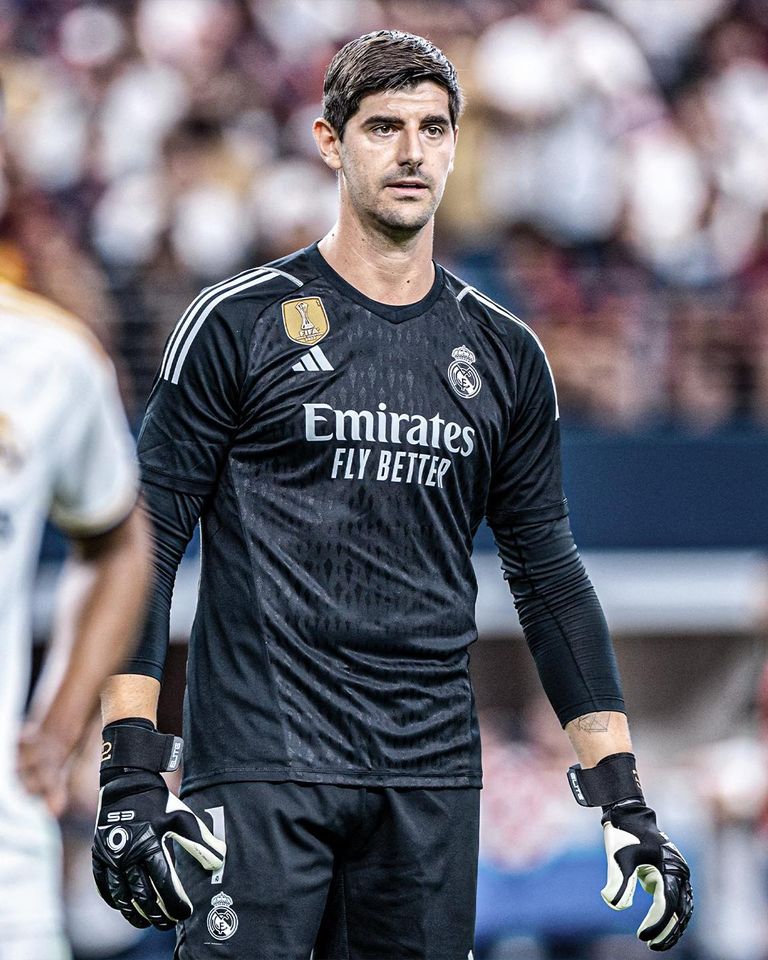 曼城内部会议纪要流出:今晨手感冰凉;西甲使命明确;团队化学反应显著 曼城内部会议纪要流出:今晨手感冰凉;西甲使命明确;团队化学反应显著