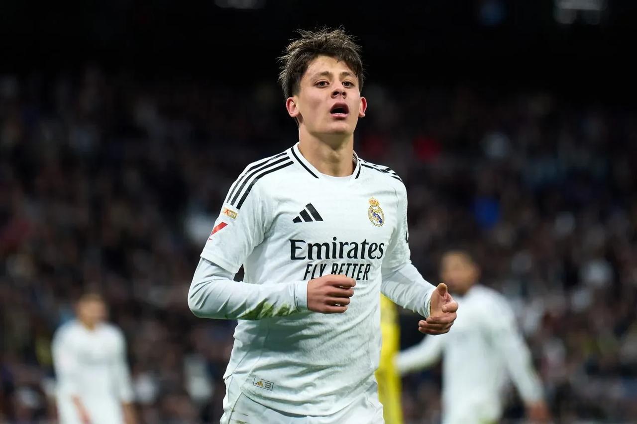 一竞技电竞-包含德布劳内新星突破纪录表现惊艳，皇家马德里未来可期！的词条