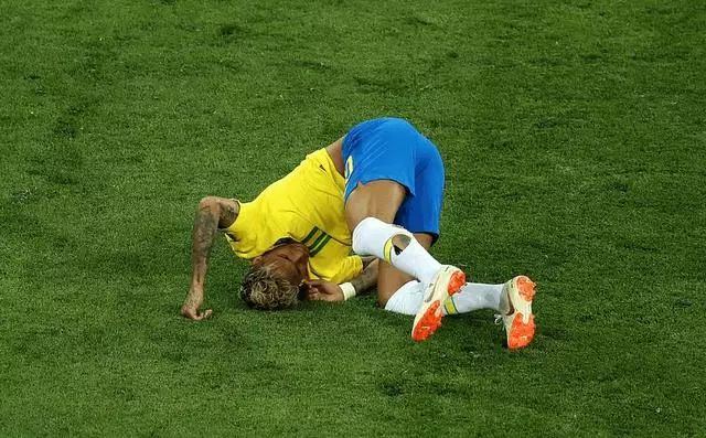 一竞技- 半岛铁盒mv 