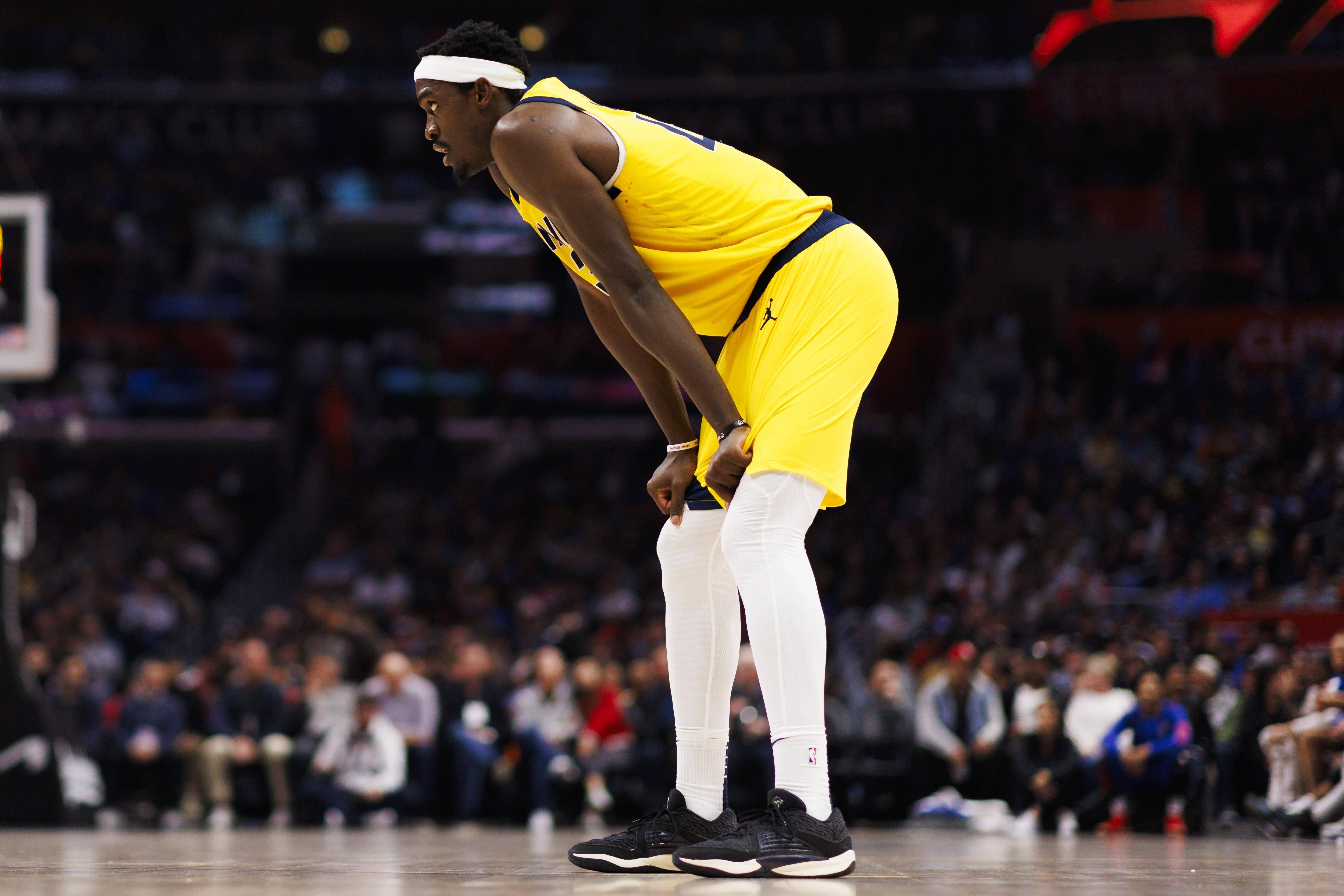 一竞技-西亚卡姆在篮网比赛中出色防守，惊险取胜引发热议！的简单介绍