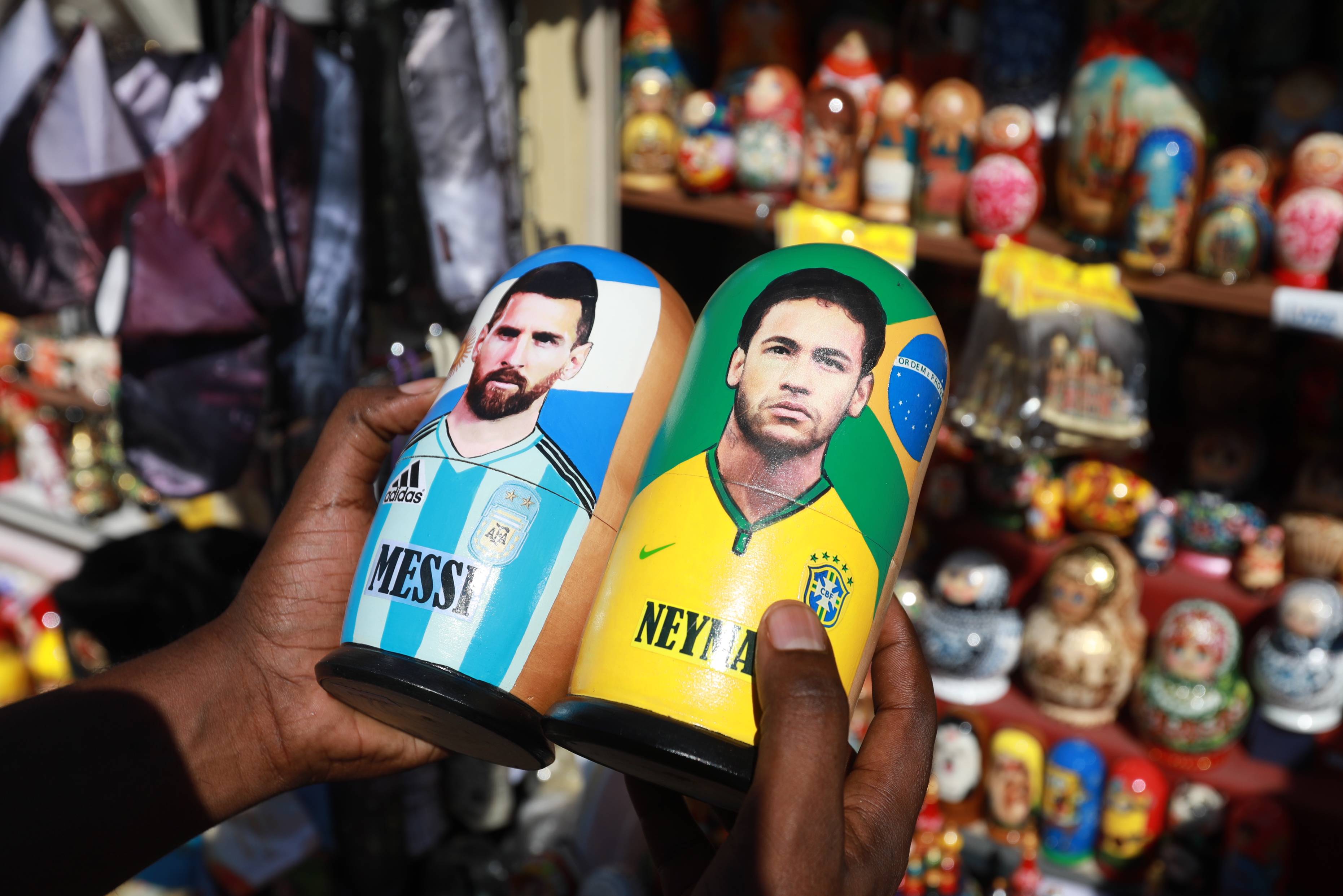 1JJ-关于内马尔巅峰对决，凯恩与60激战TL分钟，回归赛场胜负难料！的信息