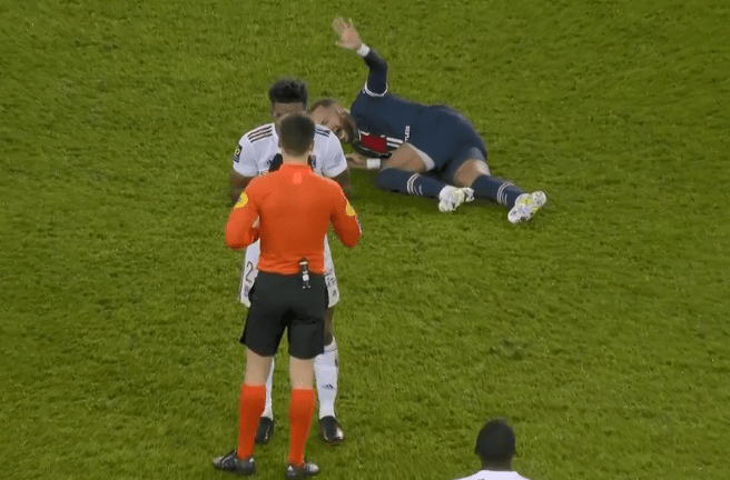 一竞技电竞-Ming遭遇五连败，巴黎圣日耳曼教练面临压力！的简单介绍