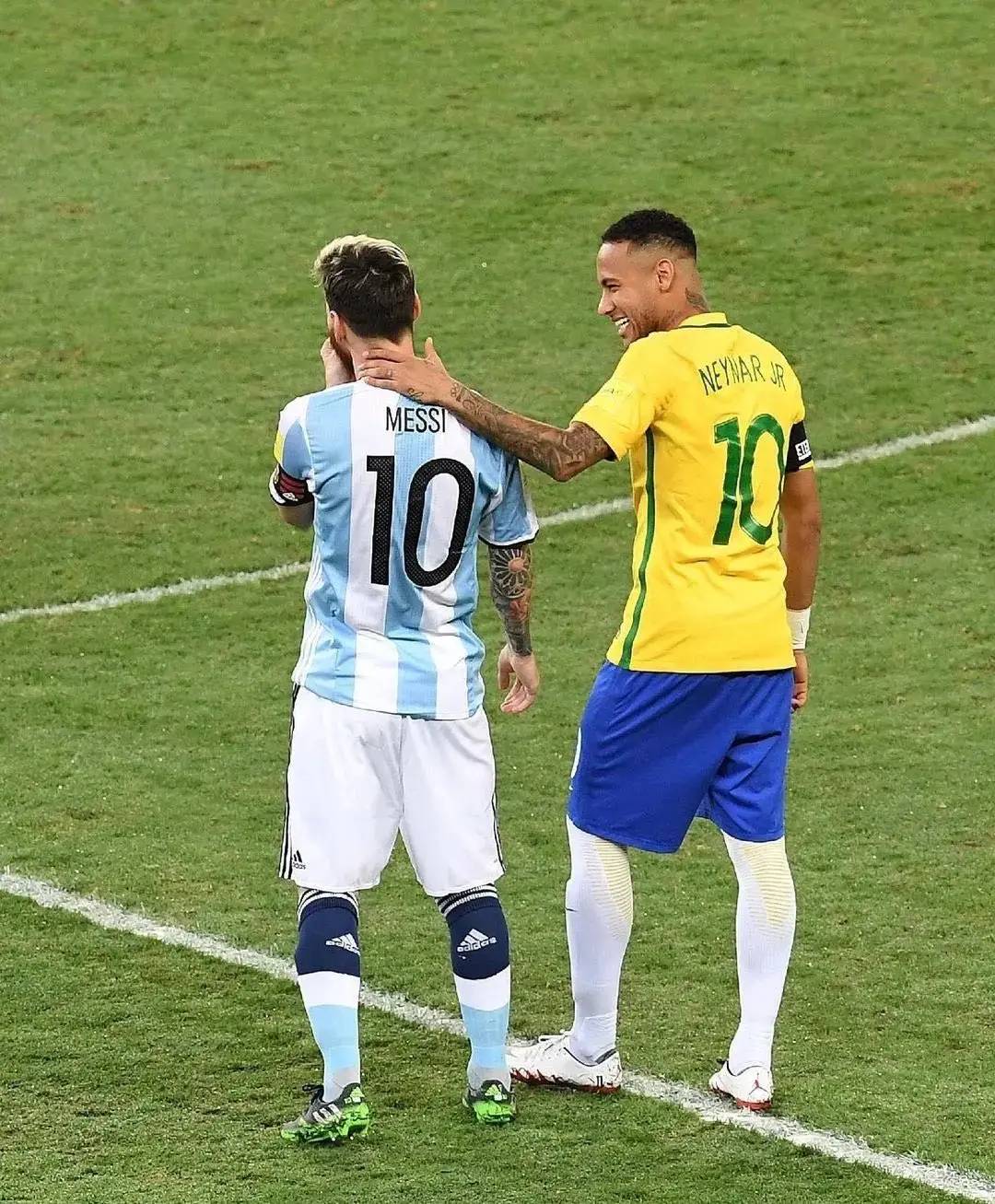 一竞技电竞-C罗巅峰对决，字母哥与80激战湖人分钟，高光表现胜负难料！的简单介绍